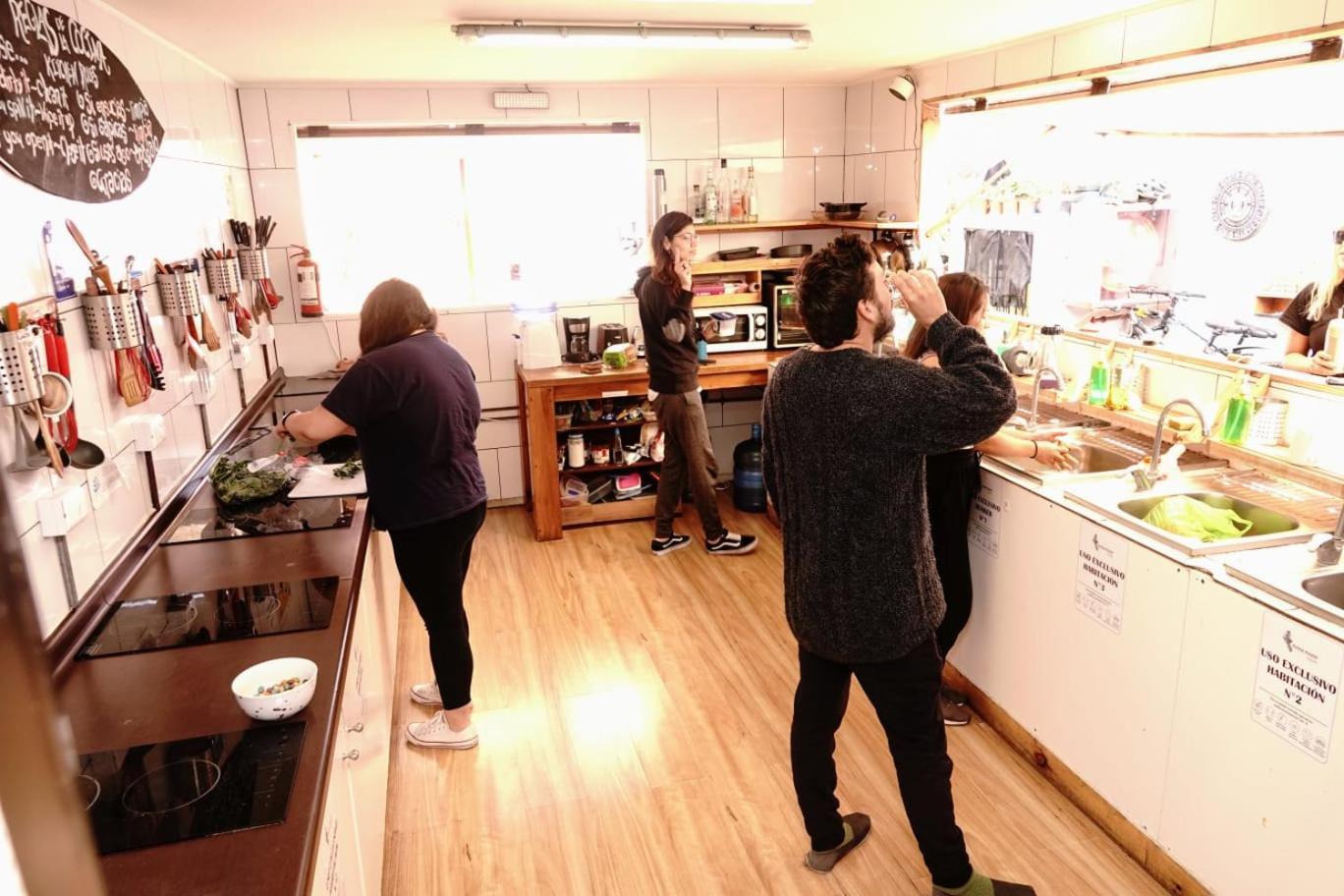 Aotea Hostel Икике Экстерьер фото